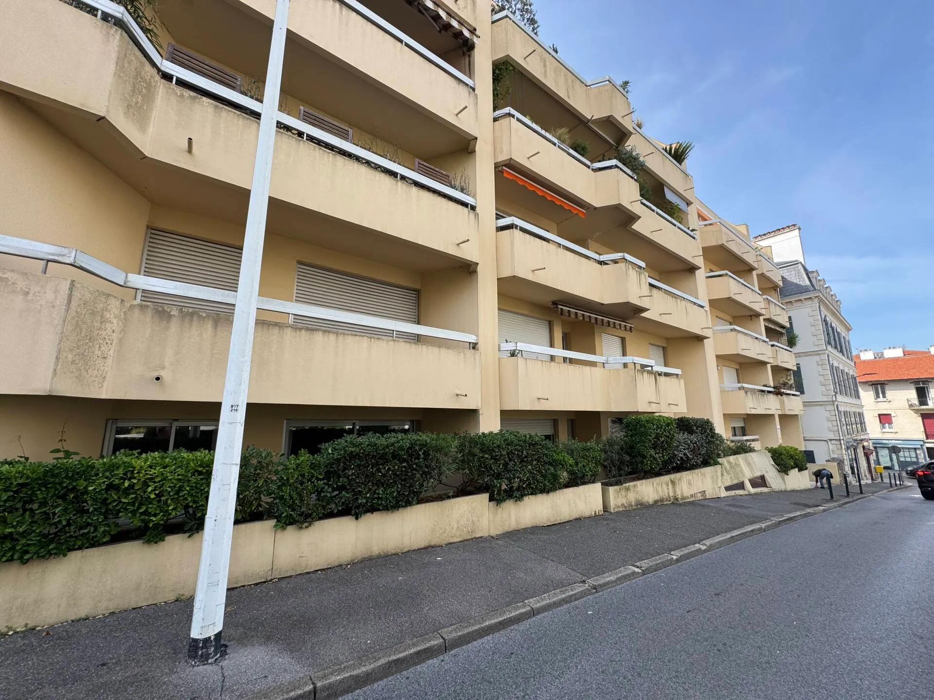 garage 1 pièce à Biarritz (64200) — photo 2