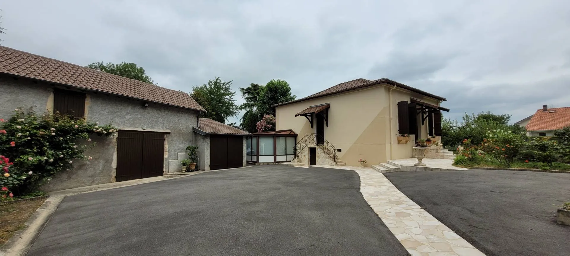 maison 4 pièces à Pau (64000) — photo 2